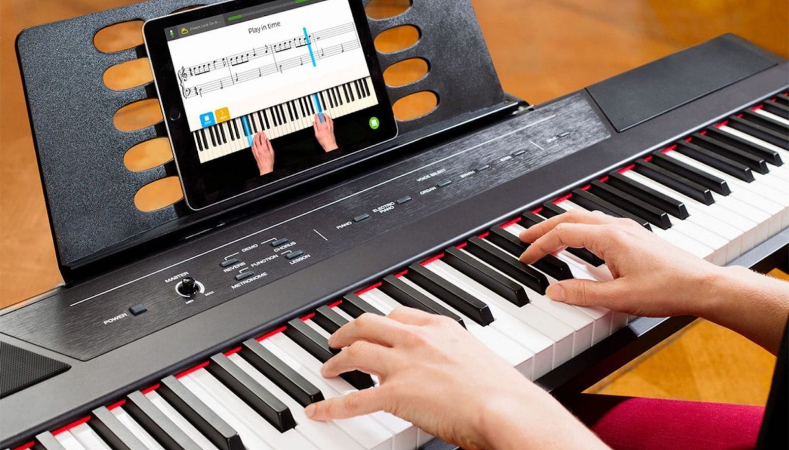 鋼琴樂譜與數位學習工具